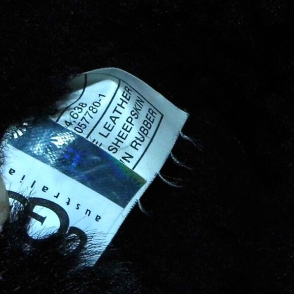 UGG X Jimmy Choo Mandah Black Suede/Studded/Sheepskin Boots Womens Size 7 - Picture 8 of 9